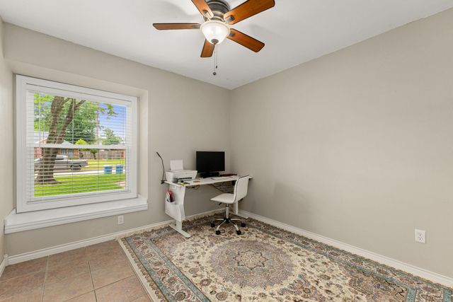 9830 Haverhill Drive, Humble, TX 77338