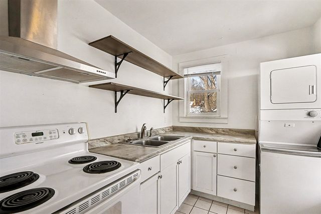 1302 Ogden Avenue, Kalamazoo, MI 49006