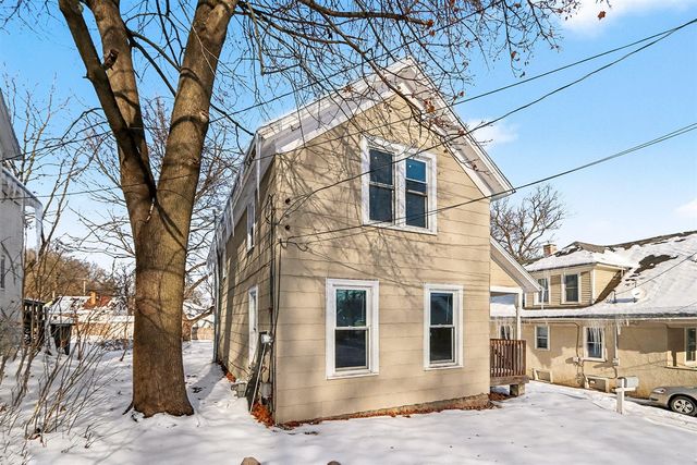 1302 Ogden Avenue, Kalamazoo, MI 49006