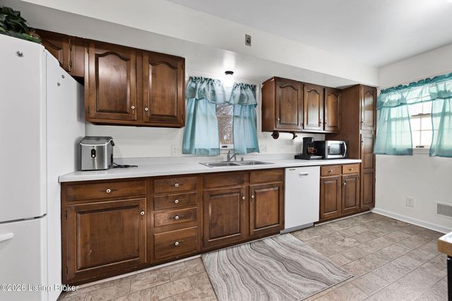 1689 Boston Rd, Bardstown, KY 40004