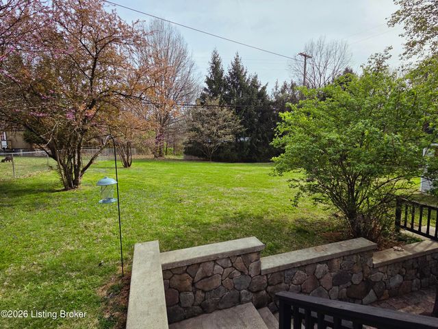 1689 Boston Rd, Bardstown, KY 40004