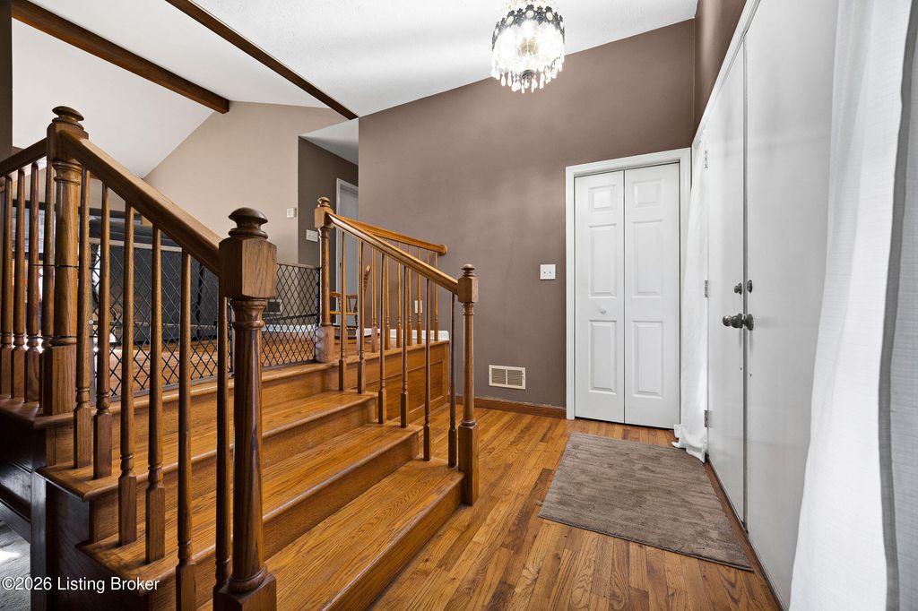 1689 Boston Rd, Bardstown, KY 40004