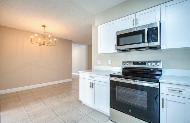 4017 BRAESGATE LANE, Tampa, FL 33624