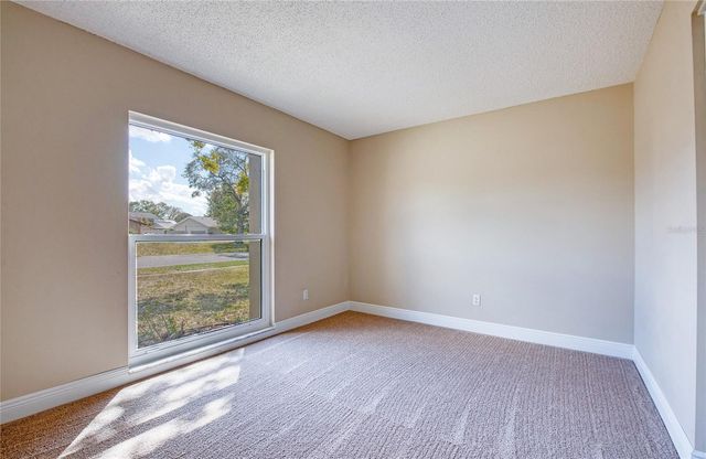 4017 BRAESGATE LANE, Tampa, FL 33624