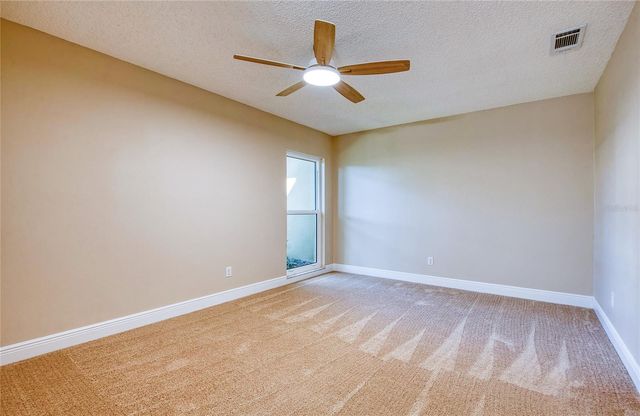 4017 BRAESGATE LANE, Tampa, FL 33624