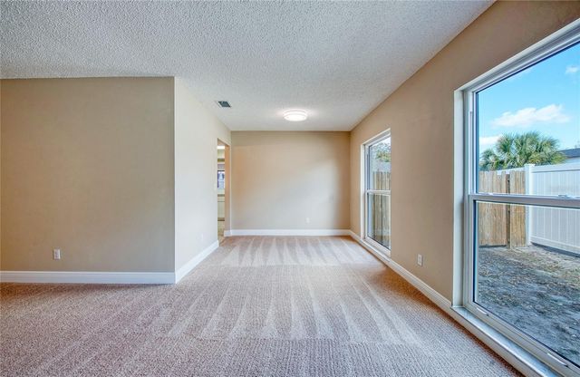 4017 BRAESGATE LANE, Tampa, FL 33624