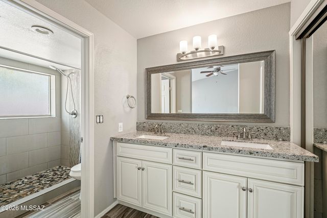 6502 N Calle De Estevan, Tucson, AZ 85718