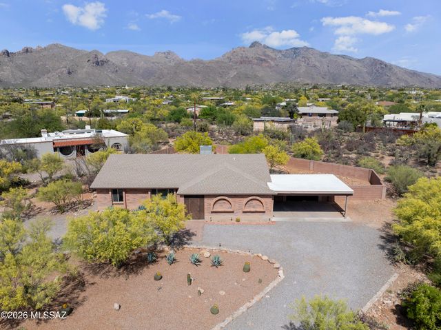 6502 N Calle De Estevan, Tucson, AZ 85718