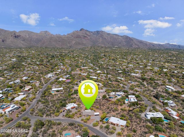 6502 N Calle De Estevan, Tucson, AZ 85718