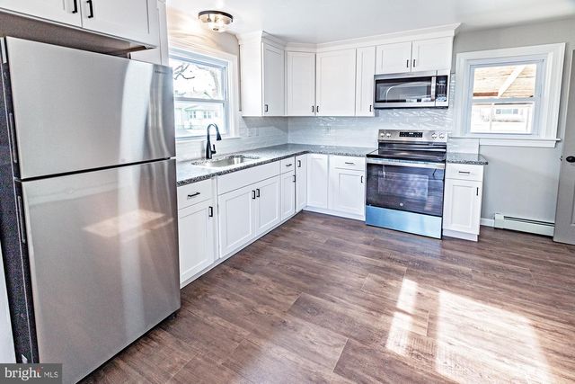 129 HIGHLAND AVE, Pennsville, NJ 08070