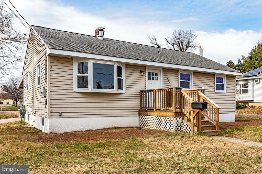 129 HIGHLAND AVE, Pennsville, NJ 08070
