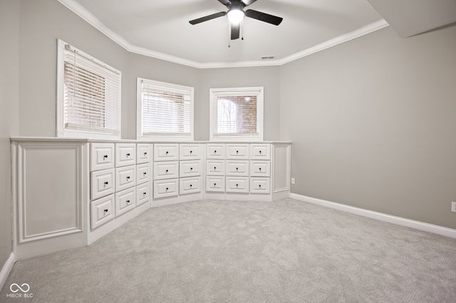 15 S Creedmoor Way, Anderson, IN 46011