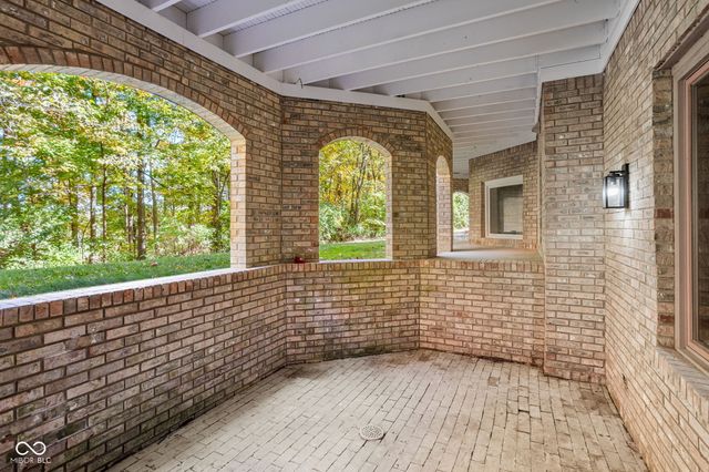 15 S Creedmoor Way, Anderson, IN 46011