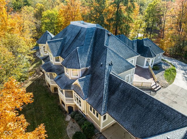 15 S Creedmoor Way, Anderson, IN 46011