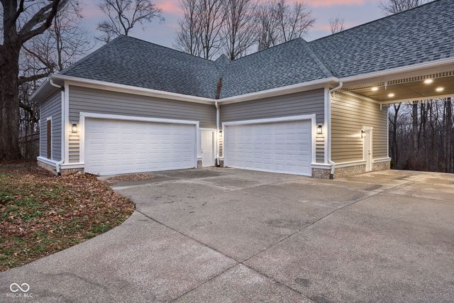 15 S Creedmoor Way, Anderson, IN 46011