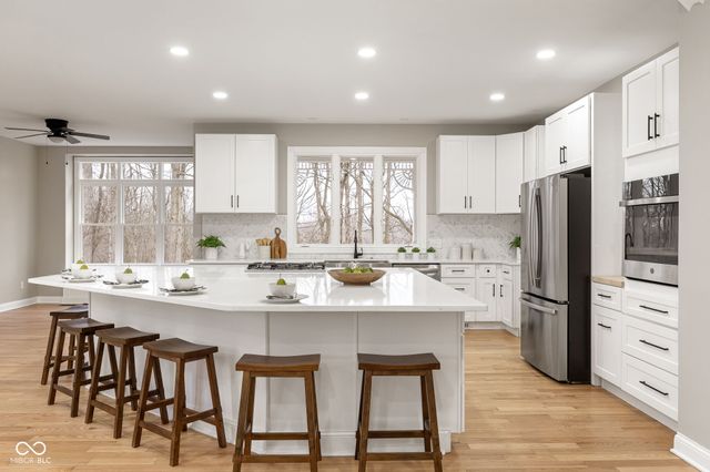 15 S Creedmoor Way, Anderson, IN 46011