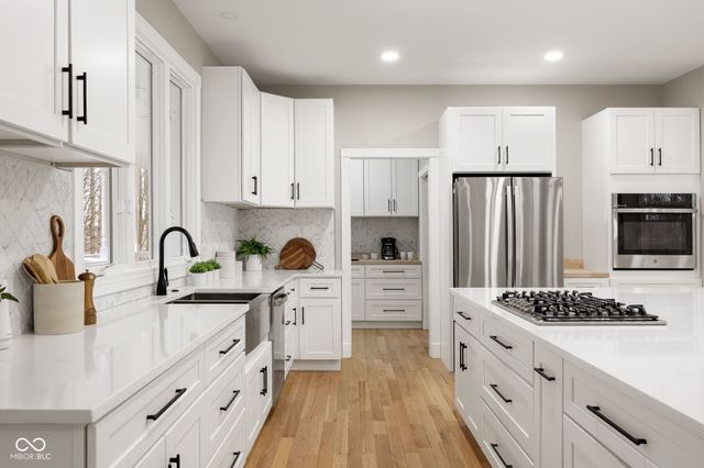 15 S Creedmoor Way, Anderson, IN 46011