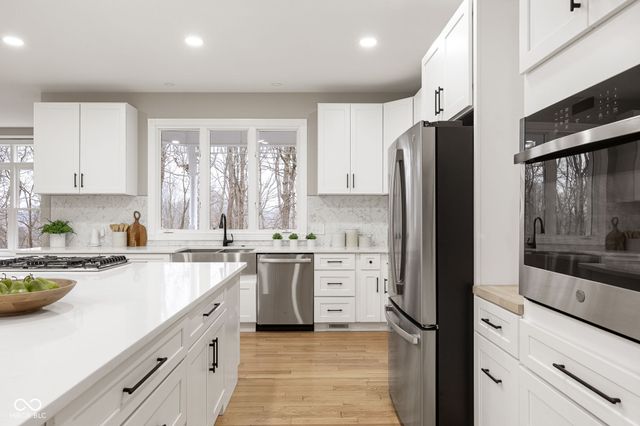 15 S Creedmoor Way, Anderson, IN 46011