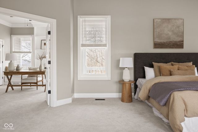 15 S Creedmoor Way, Anderson, IN 46011