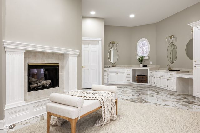 15 S Creedmoor Way, Anderson, IN 46011