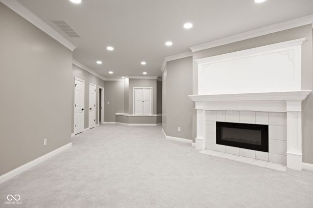 15 S Creedmoor Way, Anderson, IN 46011