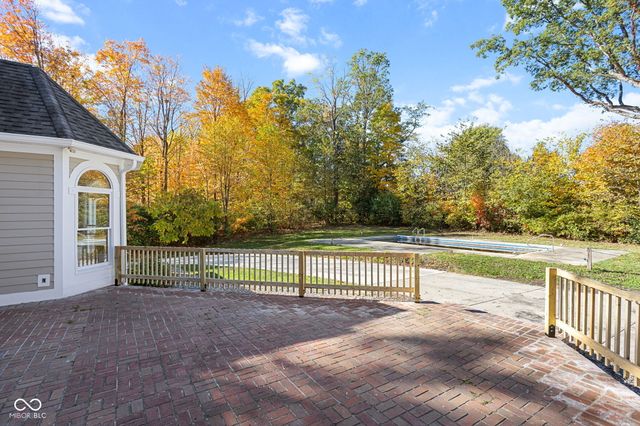 15 S Creedmoor Way, Anderson, IN 46011