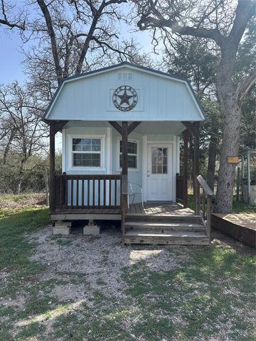 1218 Private Road 3063 RD, Lexington, TX 78947