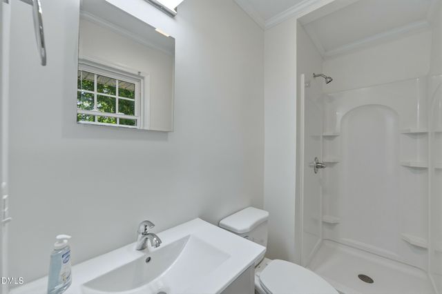 209 N Wilkins Road, Haw River, NC 27258
