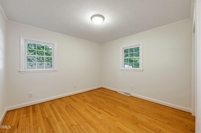 209 N Wilkins Road, Haw River, NC 27258