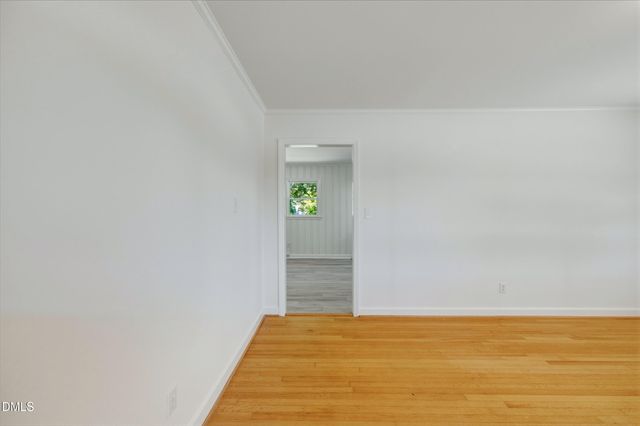 209 N Wilkins Road, Haw River, NC 27258