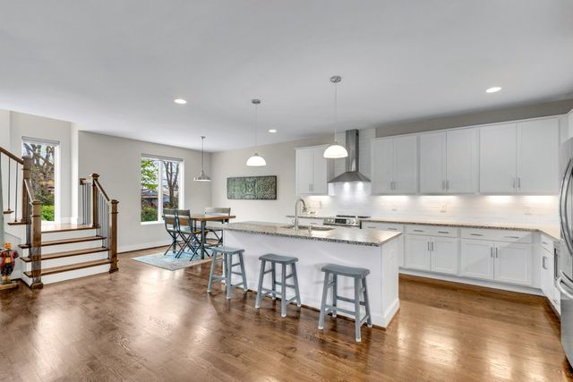 40 Hubbard St, Nashville, TN 37210