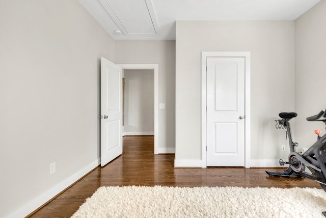 40 Hubbard St, Nashville, TN 37210