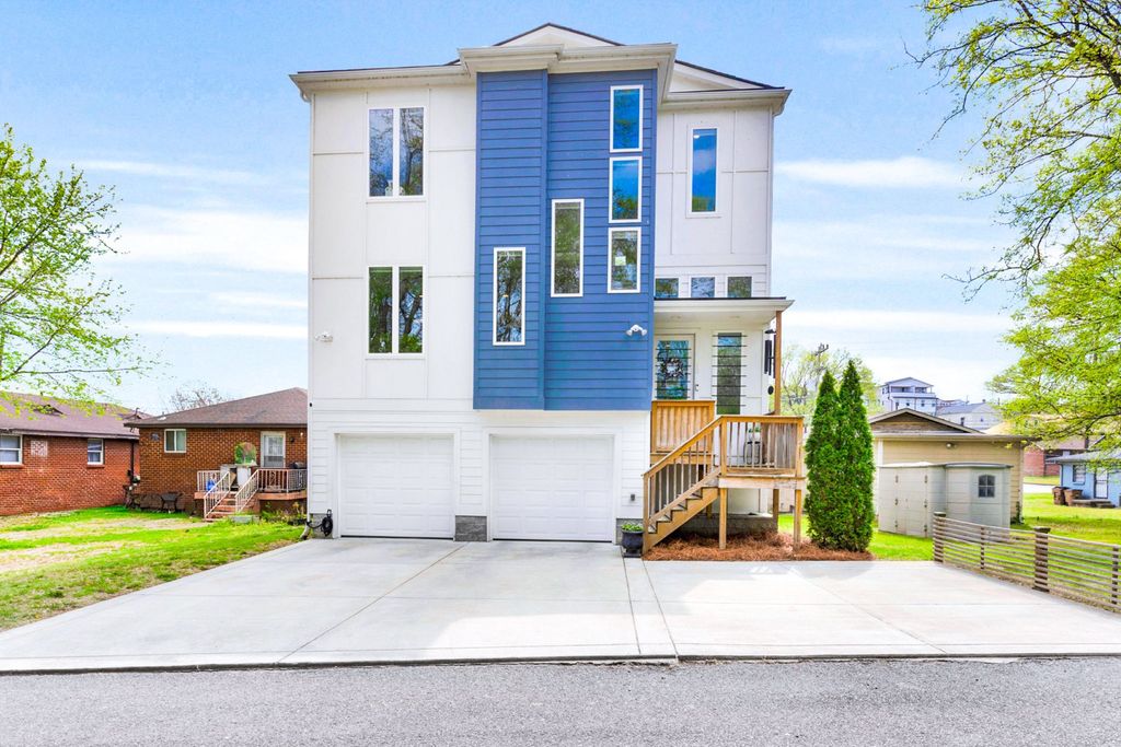 40 Hubbard St, Nashville, TN 37210