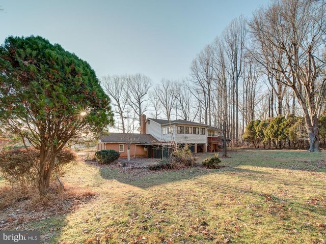 9315 LEES RIDGE RD, Warrenton, VA 20186