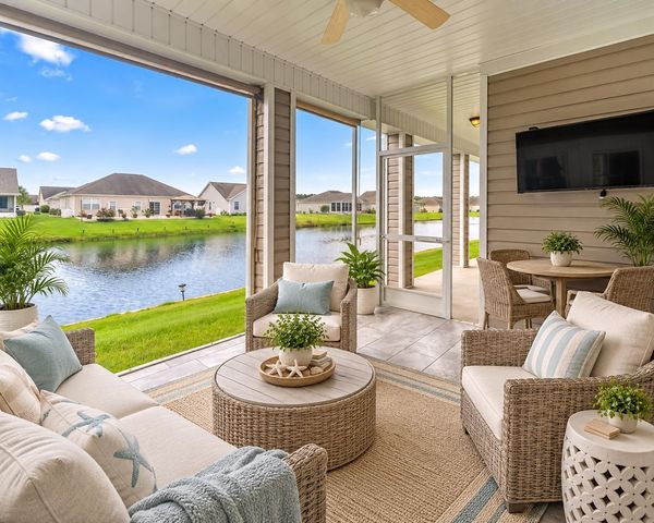 1611 Sapphire Dr., Longs, SC 29568