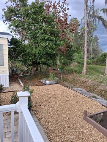 20732 S GROVE LOOP 630, Lutz, FL 33558
