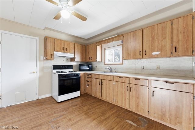 174 Yonker Street, Barberton, OH 44203