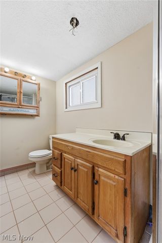 174 Yonker Street, Barberton, OH 44203