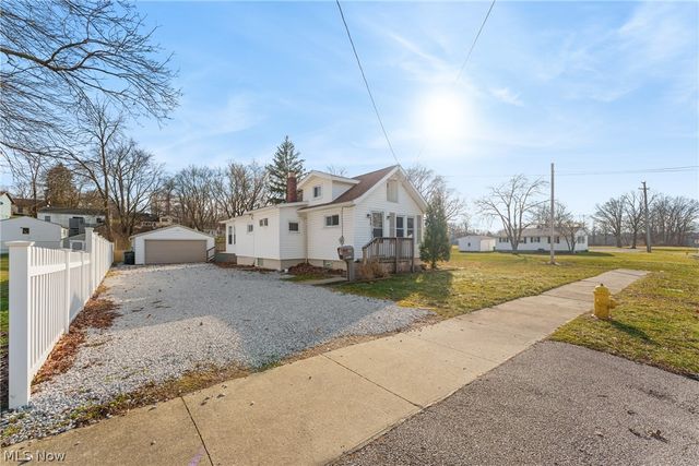 174 Yonker Street, Barberton, OH 44203