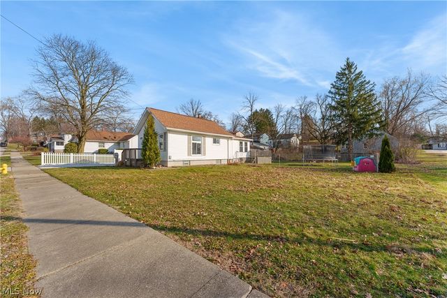 174 Yonker Street, Barberton, OH 44203