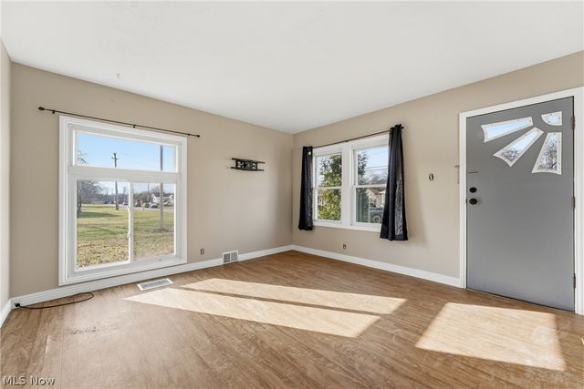 174 Yonker Street, Barberton, OH 44203