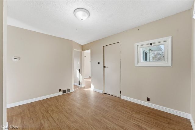 174 Yonker Street, Barberton, OH 44203