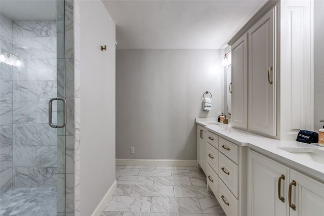 605 Private Road 5881, Yantis, TX 75497