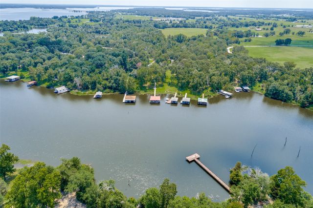 605 Private Road 5881, Yantis, TX 75497