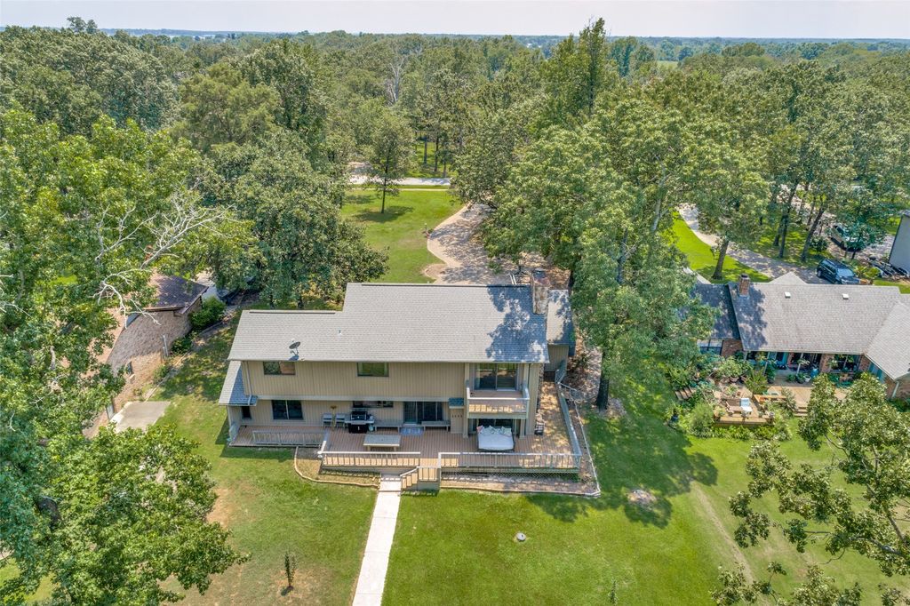 605 Private Road 5881, Yantis, TX 75497