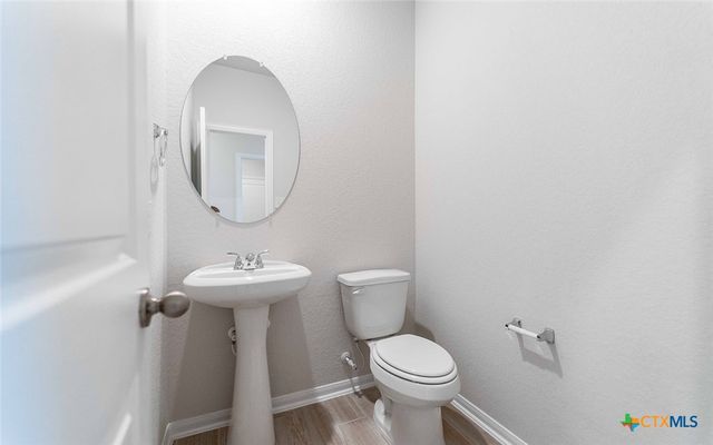 1232 Sweden, Seguin, TX 78155