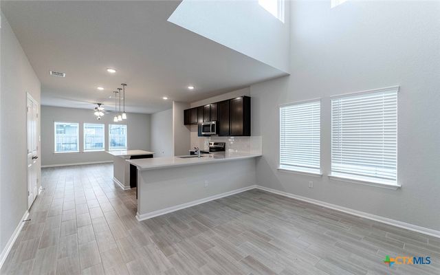 1232 Sweden, Seguin, TX 78155