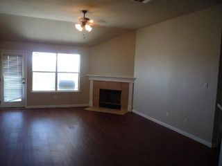 102 Aguilar DR, Hutto, TX 78634