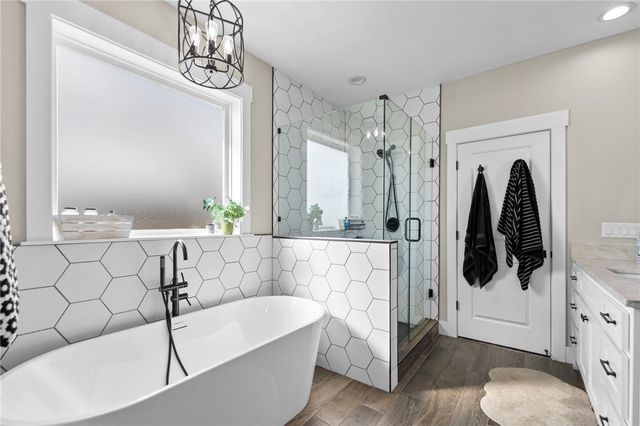 717-719 Evening Star Road, Bentonville, AR 72713