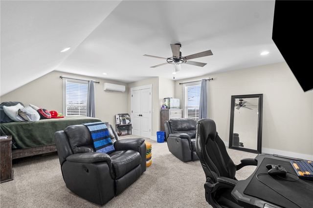 717-719 Evening Star Road, Bentonville, AR 72713